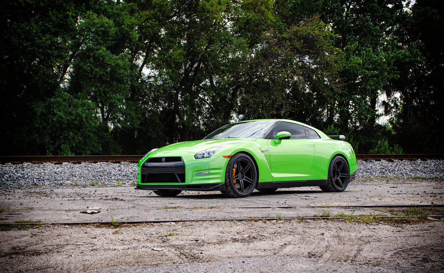 Rob's GT-R / FBO and Custom Wrap / BC Forged